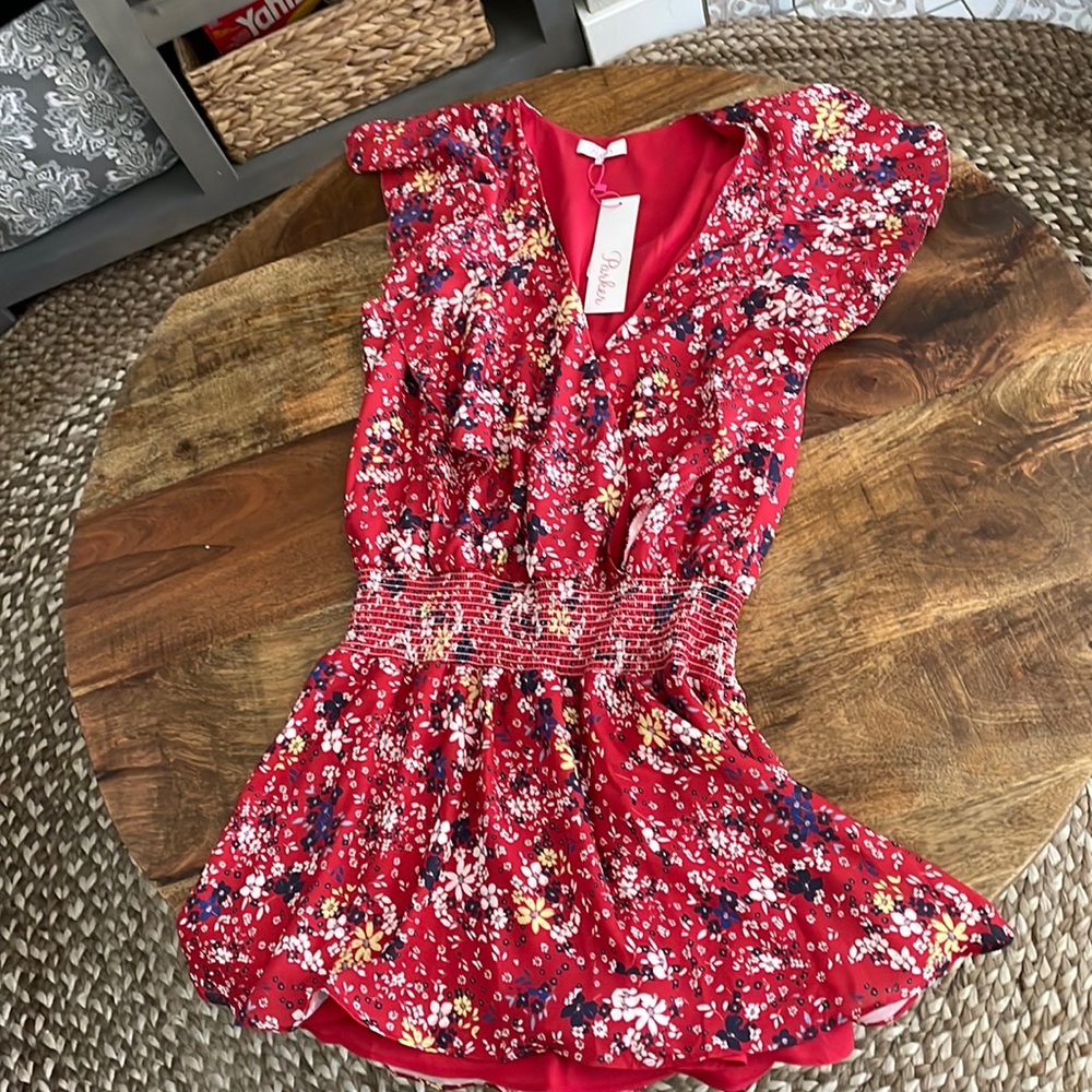 Parker size M red dress with floral print-elastic waist-NWT